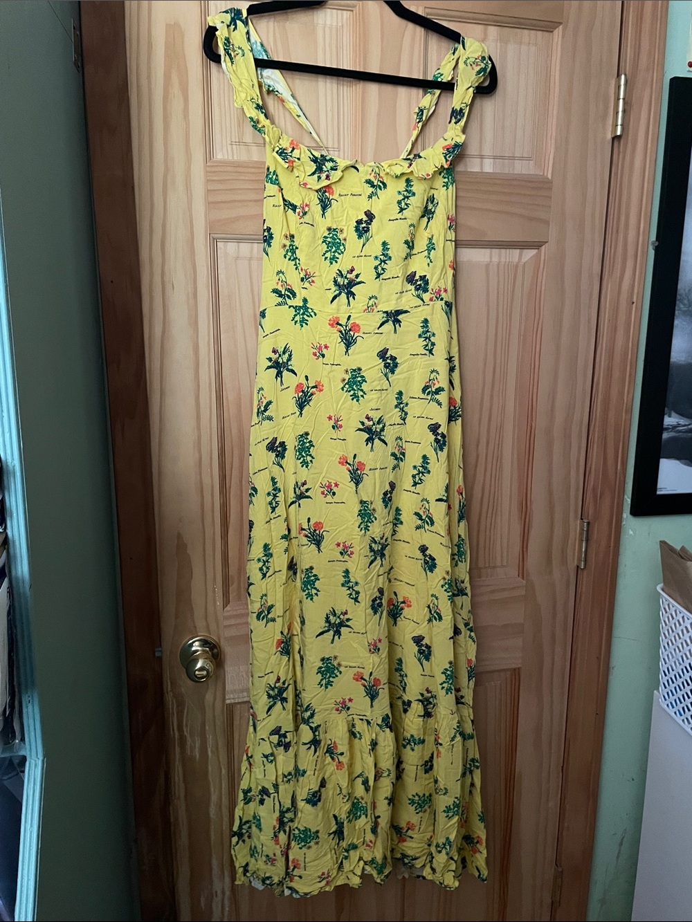 ModCloth floral Yellow flutter-sleeve Maxi dress